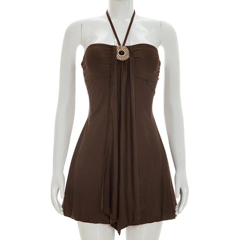 Robe moulante mini chic pour femme avec boucle métallique, sexy et élégante, sans manches, dos nu, à bandes, avec ruban extensible, idéale pour les soirées et clubs.