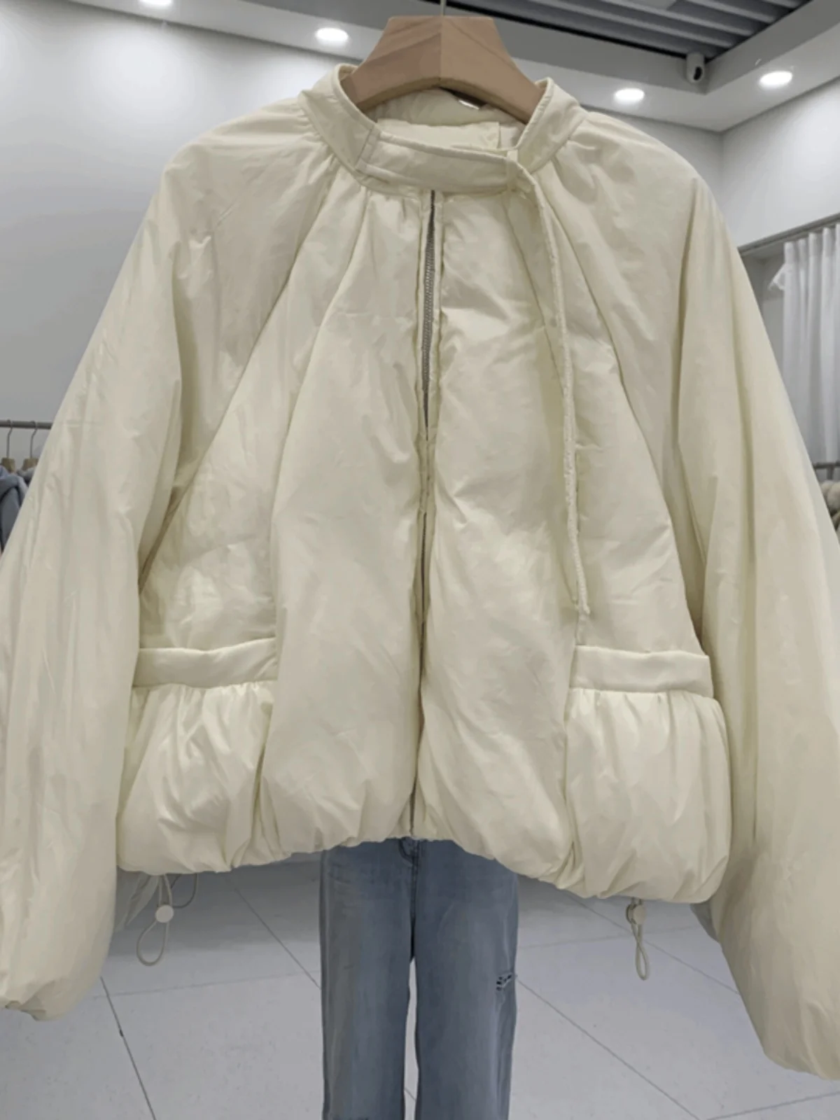 

Зимняя короткая хлопковая куртка с круглым вырезом, в горошек и с цветочным принтом, свободного кроя, теплая, модная, в корейском стиле, утолщенная, с длинными рукавами