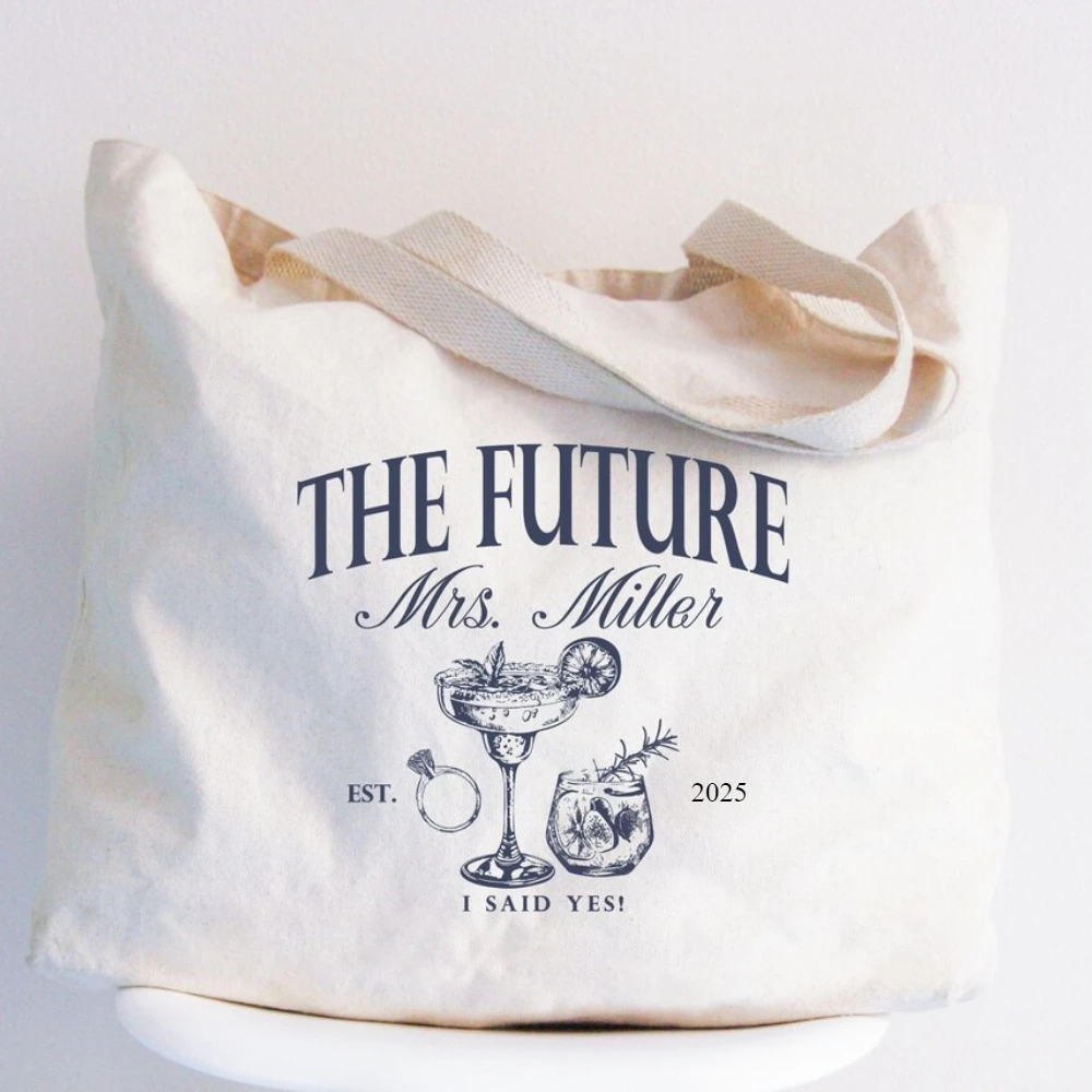 Personalisierte „Future Mrs“-Tasche, individuell gestaltete „Mrs“-Tasche, Verlobungs-Braut-Canvas-Tasche, Braut-to-be, Brautjungfern, Verlobungsfeier-Zubehör – Detail 2