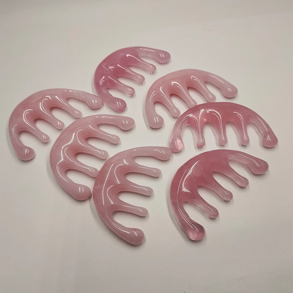 

1 шт., розовая смоляная массажная расческа с пятью зубьями, массажная расческа для акупунктурных точек, меридианов, массажная расческа для лица, головы и тела, инструмент для массажа головы с большими зубами