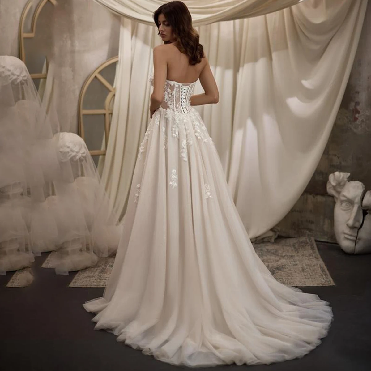 Luksusowe suknie ślubne z koronką, dekolt w serduszko, bez pleców, aplikacje, suknia balowa z trenem, długa suknia ślubna z rozcięciem, Vestidos Novia