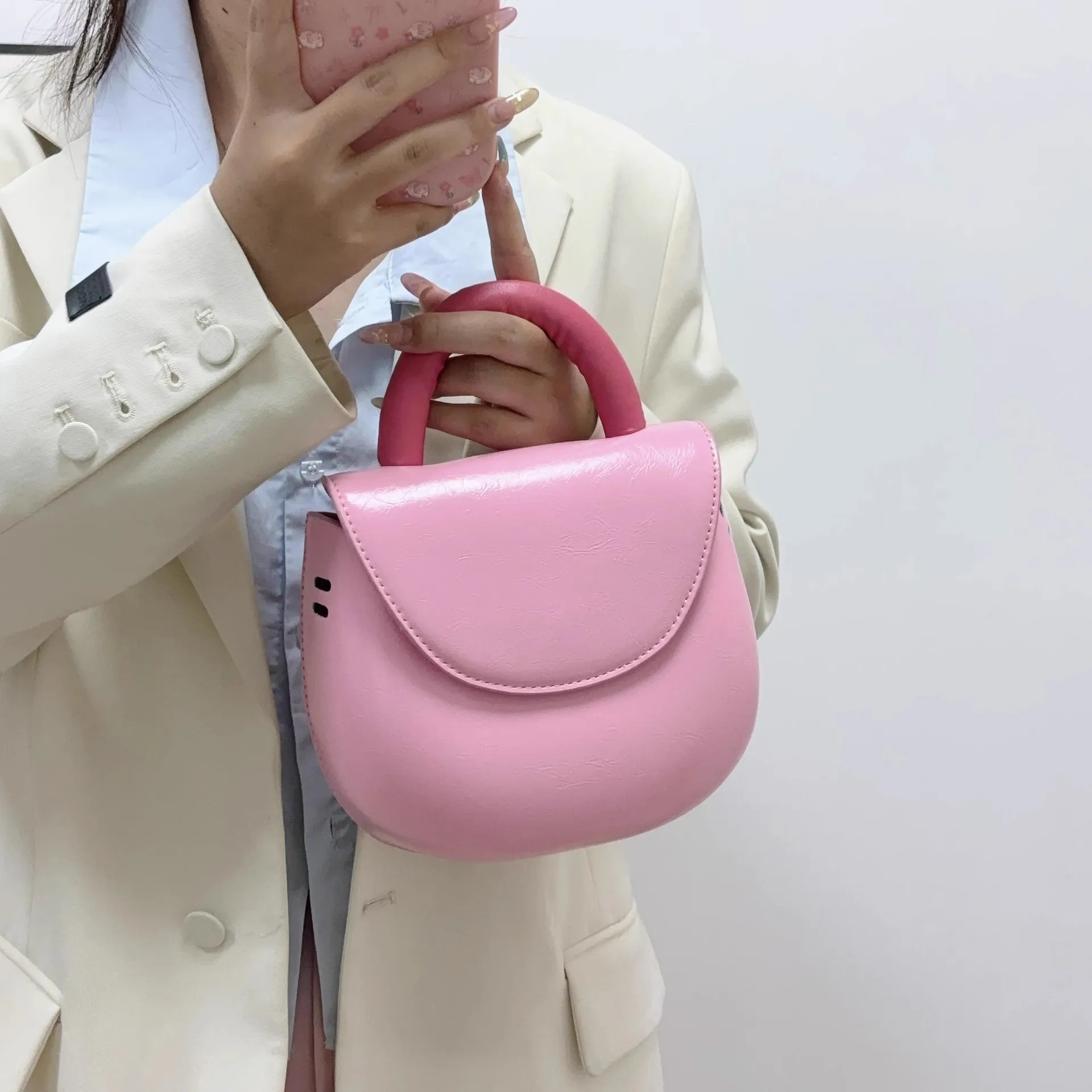 

Women's Spacious Storage Waterproof Crossbody Shoulder Bag Lady Scratch-Resistant Lightweight 4 Trendy Colors EVA Sport Satchel
