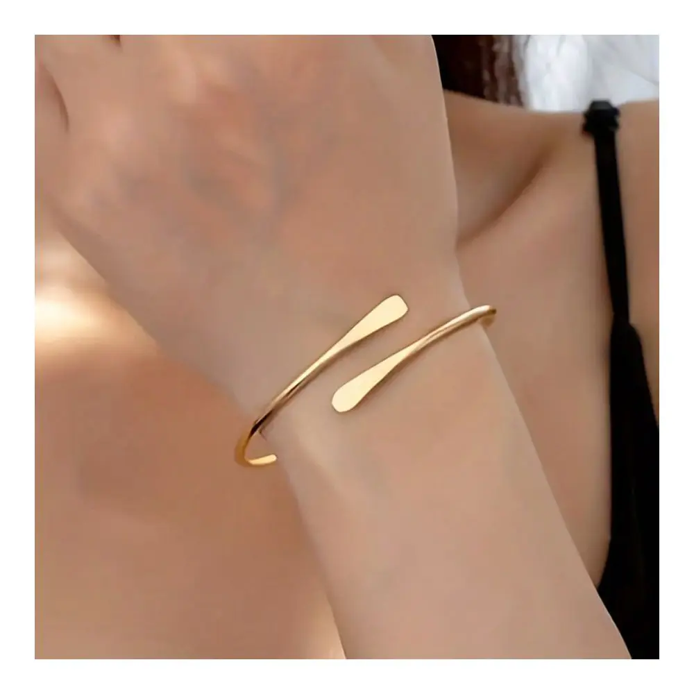 Womens Golden Or Silvery Plated Minimalist Bracelet Hammered Finish Circular Open Bangle, Vintage Modern Design For Casual