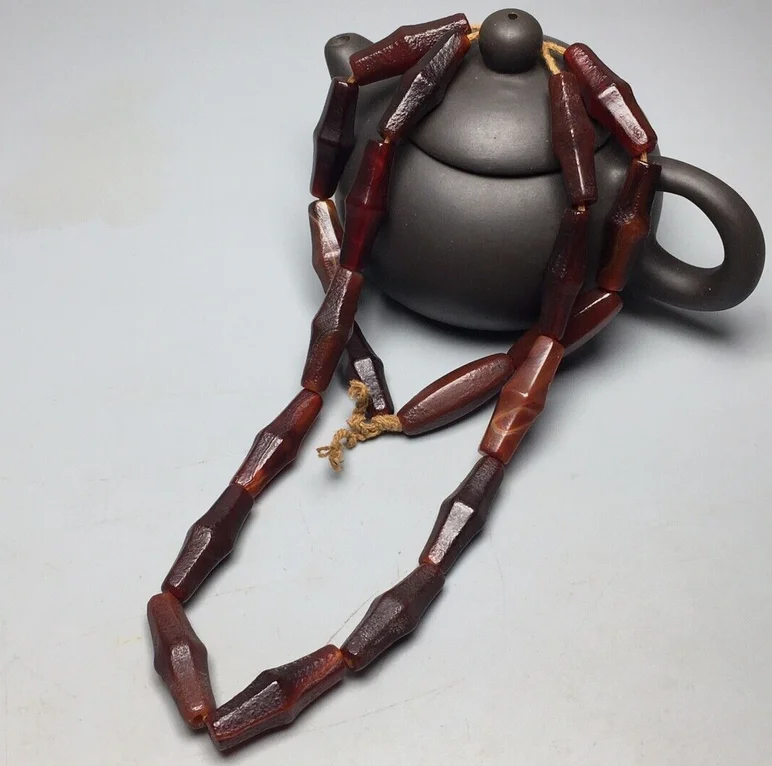 Tibetan Natural Silk Patina Old Red Agate Dzi Beads Necklace M3273