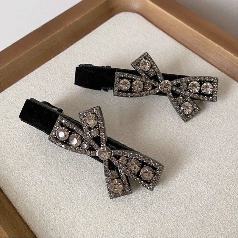 2Pcs Rhinestone Bow Hair Clips 6 cm Hair Pin Curl Clips No Bending Hairclips for Hair Styling Make-Up Girls DIY