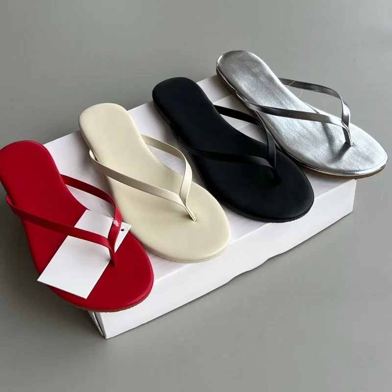 

Summer Imported Breathable Artificial Leather Flat Flip Flops