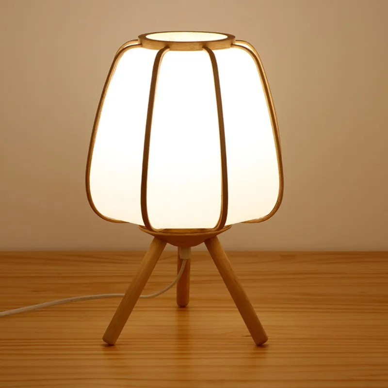 

Japanese style bedroom bedside lamp, modern and simple Chinese style living room and study desk lamp, adjustable brightness