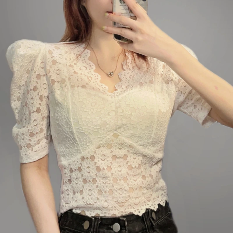 Blouses Women Elegant Design V-neck Leisure Popular Mature Summer Ladies Streetwear Ulzzang Sexy Charming Lace Holiday Fashion