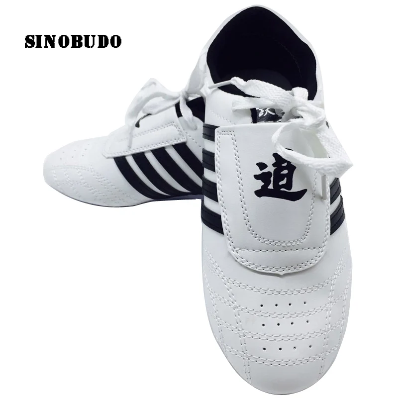 Fashion Pu BreathableTaekwondo Training Shoes Karate Kung Fu Shoes Martial Arts Sport Shoes Wu shu Soft Oxford Soles Sneakers