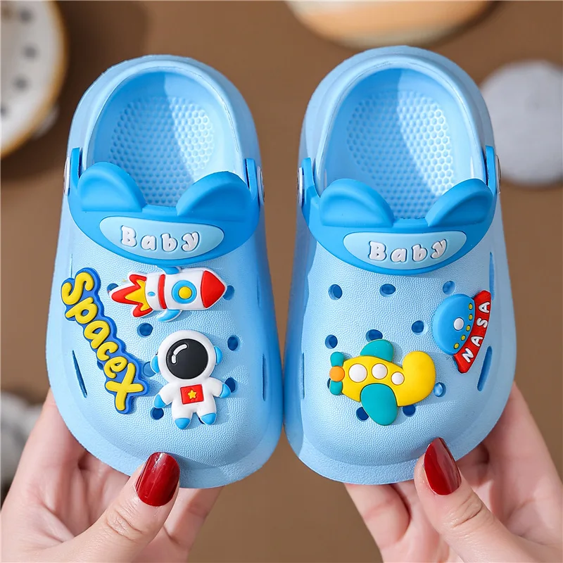 Children\'s Astronaut Sandals Boys\' Anti Slip Girls\' Colorful EVA Cartoon Toddler Beach Shoes Summer Breathable Hole Slippers