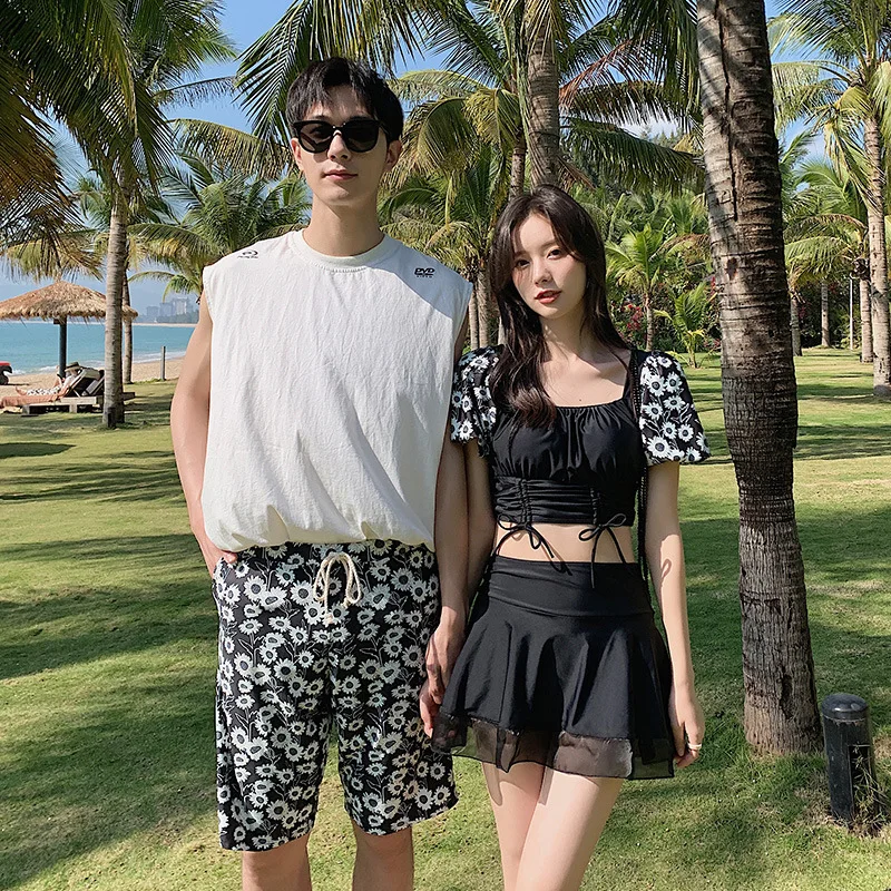 

Hawaiian Sling Split Swimswear Bathing Suits Lovers 2 Peice Set Women Swimming Sexy Couple Swimsuit Set Black Pants for Man