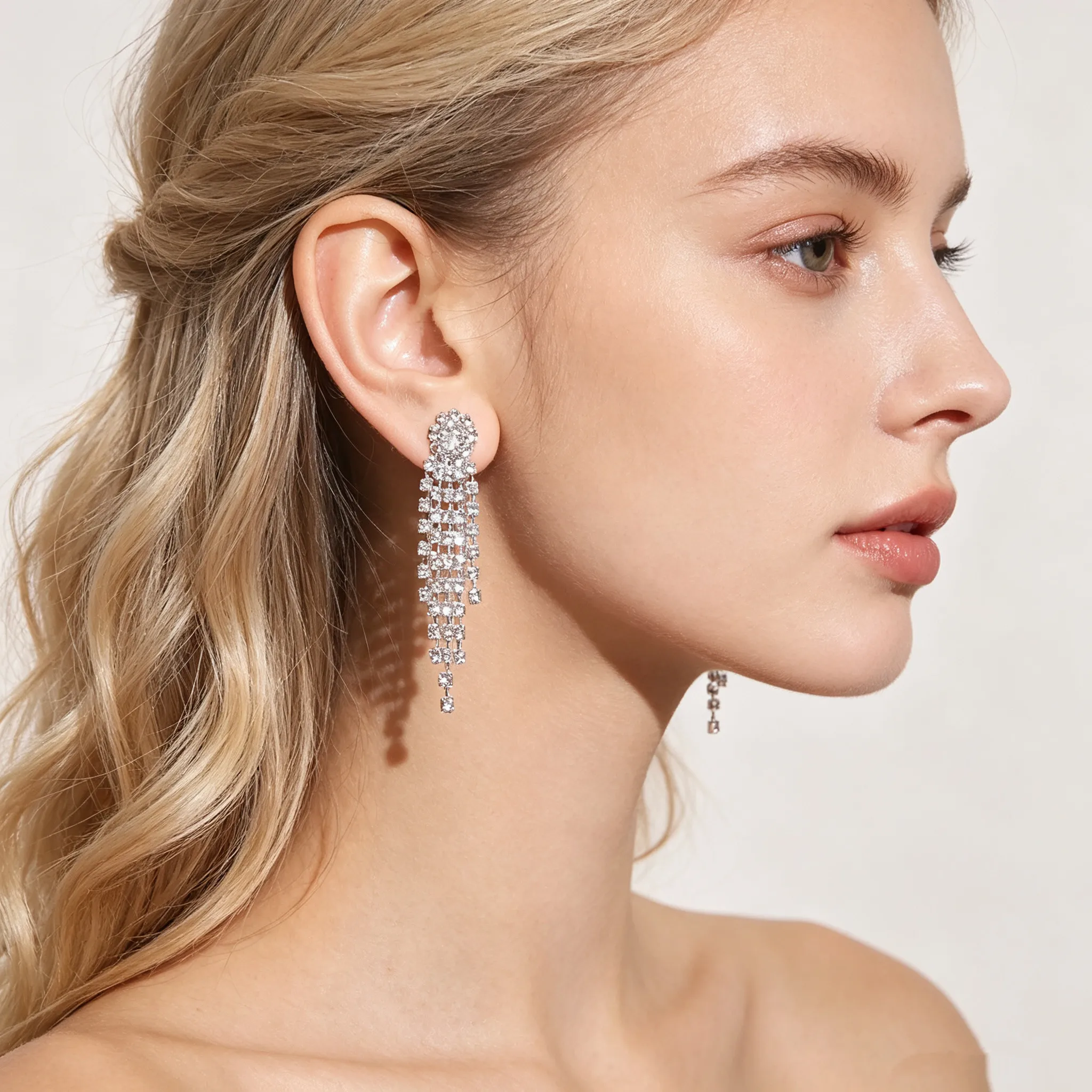 Short Tassel Rhinestone Earrings for Women, Trendy Minimalist Dangle Earrings, 2025 New Arrival Sparkling Party Wedding Jewelry