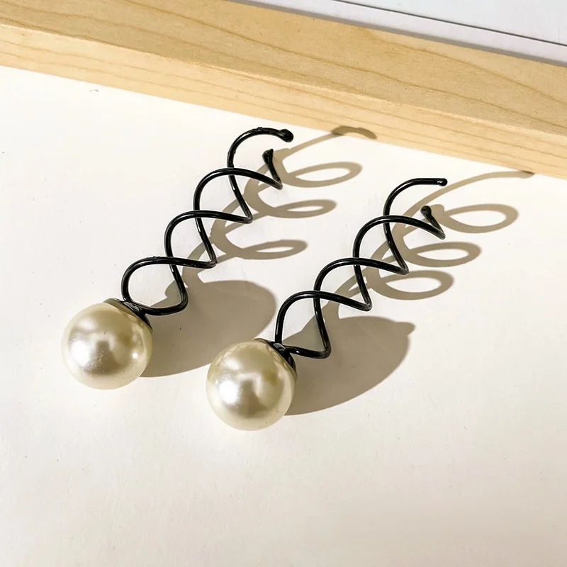 

2pcs Pearl Spiral Bun Maker Hair Styling Tool Elegant Twist Roller for Women Quick Easy Updo Party Wedding Hair Accessories