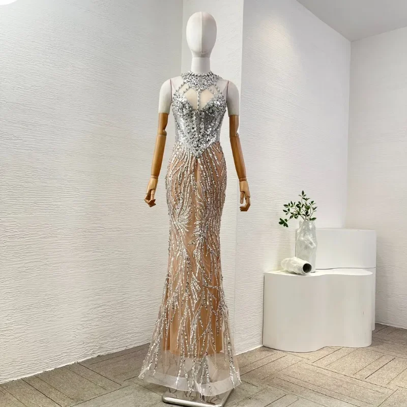 Sliver Brown Sleeveless Sequined Pearls Lace New Patchwork Metal Flowers Decoration Maxi Evening Party Dresses