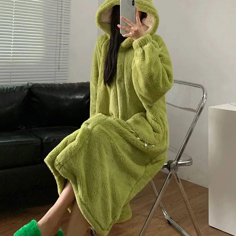 Plus Size Cartoon Long Robe Couple Models Hooded Pajamas Facecloth Bathrobe Autumn and Winter Coral Fleece Robe Women Homewear