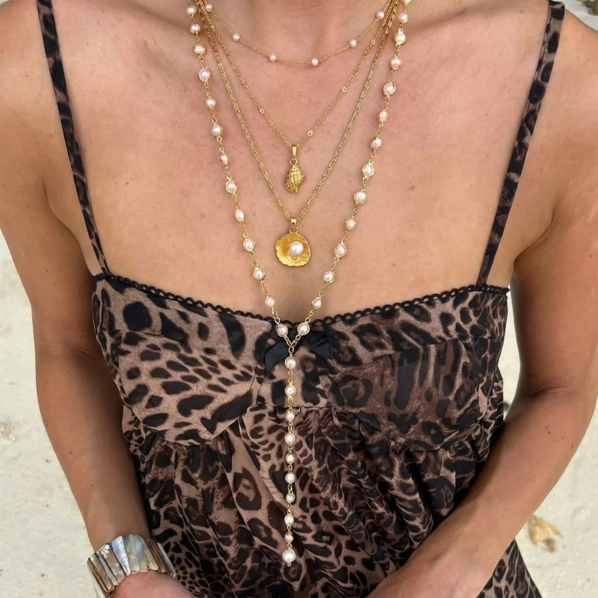 Sommerliche Muschel-Sternfisch-Halskette mit simulierten Perlen, Y-förmig, für Damen und Herren, Boho-Stil, meeresinspiriert, stapelbar, Choker, Schmuck für den Urlaub am Meer – Detail 12