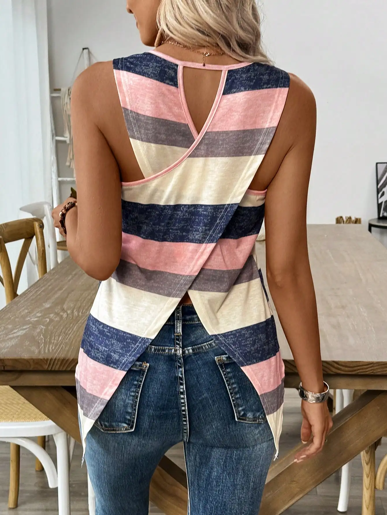 Gilet casual estivo prugna senza maniche con stampa a righe lavorate a maglia da donna elegante e casual