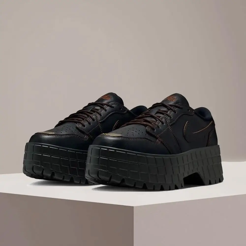 

Женские кроссовки Nike AIR JORDAN 1 BROOKLYN AJ1: стильные, универсальные, нескользящие, прочные, с толстой подошвой, низкие, повседневные HF3184-002