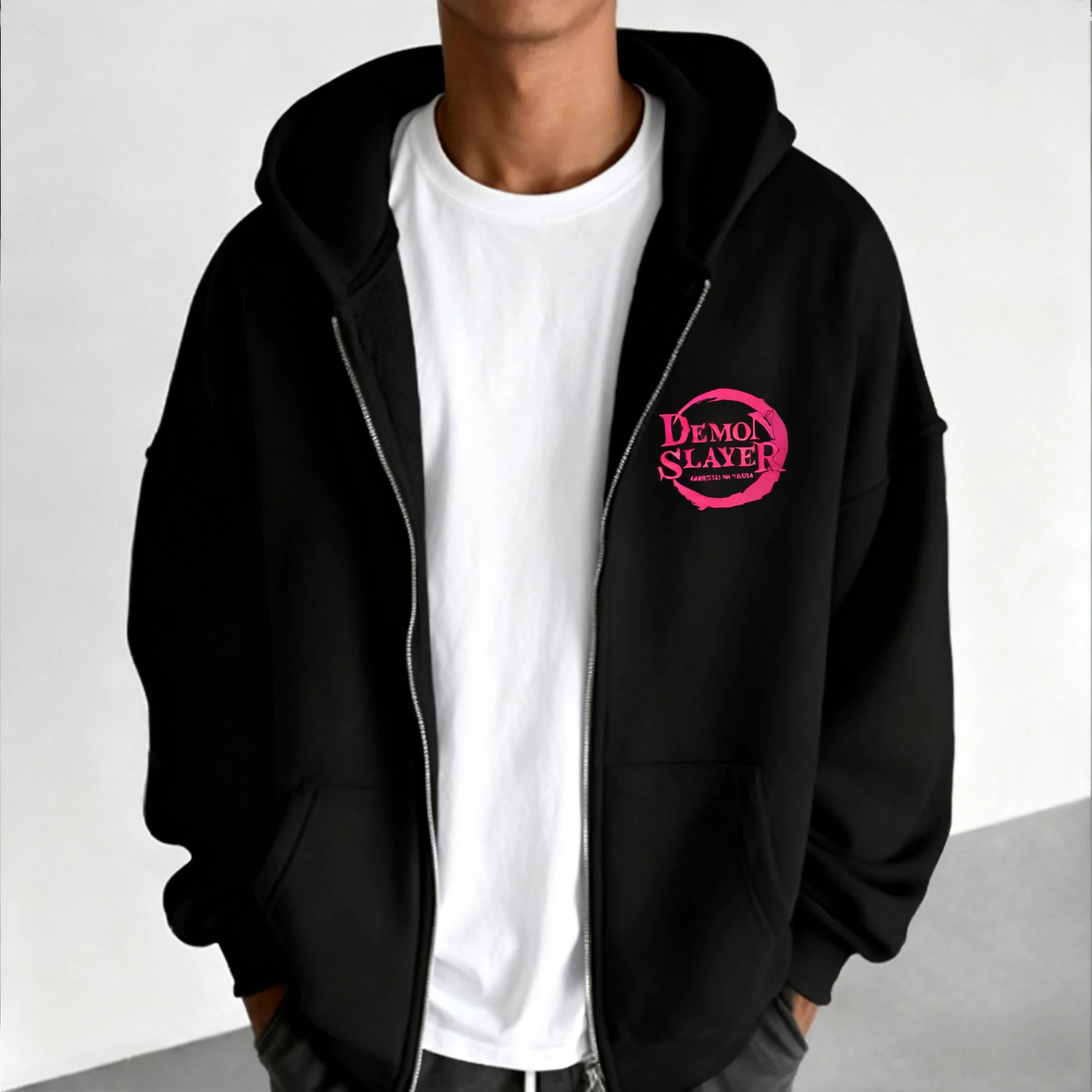 Demon Slayer Anime Autunno/Inverno Felpa con cappuccio con cerniera 2025 Nuovo Kamado Nezuko da uomo stampato Ins Casual Allentato Plus Size Genitore Bambino Top