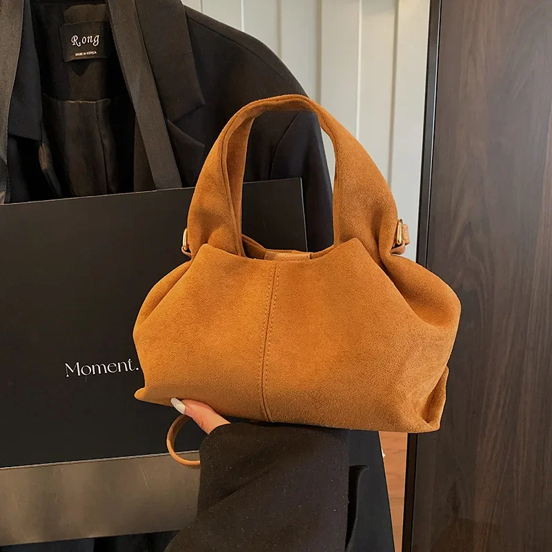 حقيبة دلو بيضاء محمولة باليد للاستخدام اليومي، حقيبة كتف عصرية وبسيطة