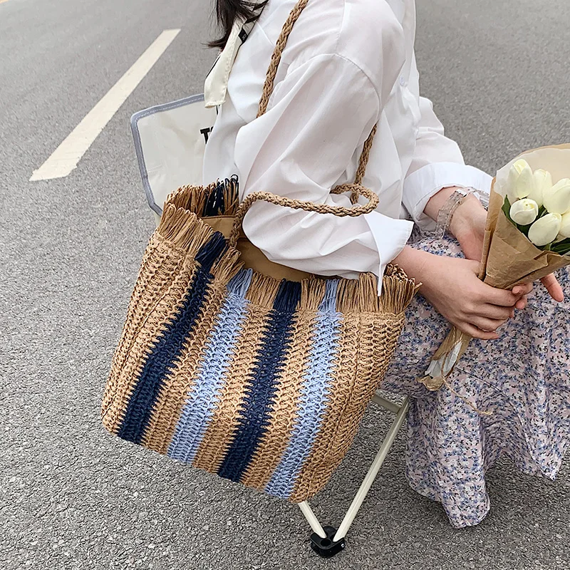 Striped Beach Straw Bag Large Capacity Shoulder Bag For Women Handmade Woven Handbag Raffia Rattan Bag Vacation Casual Tote Bag