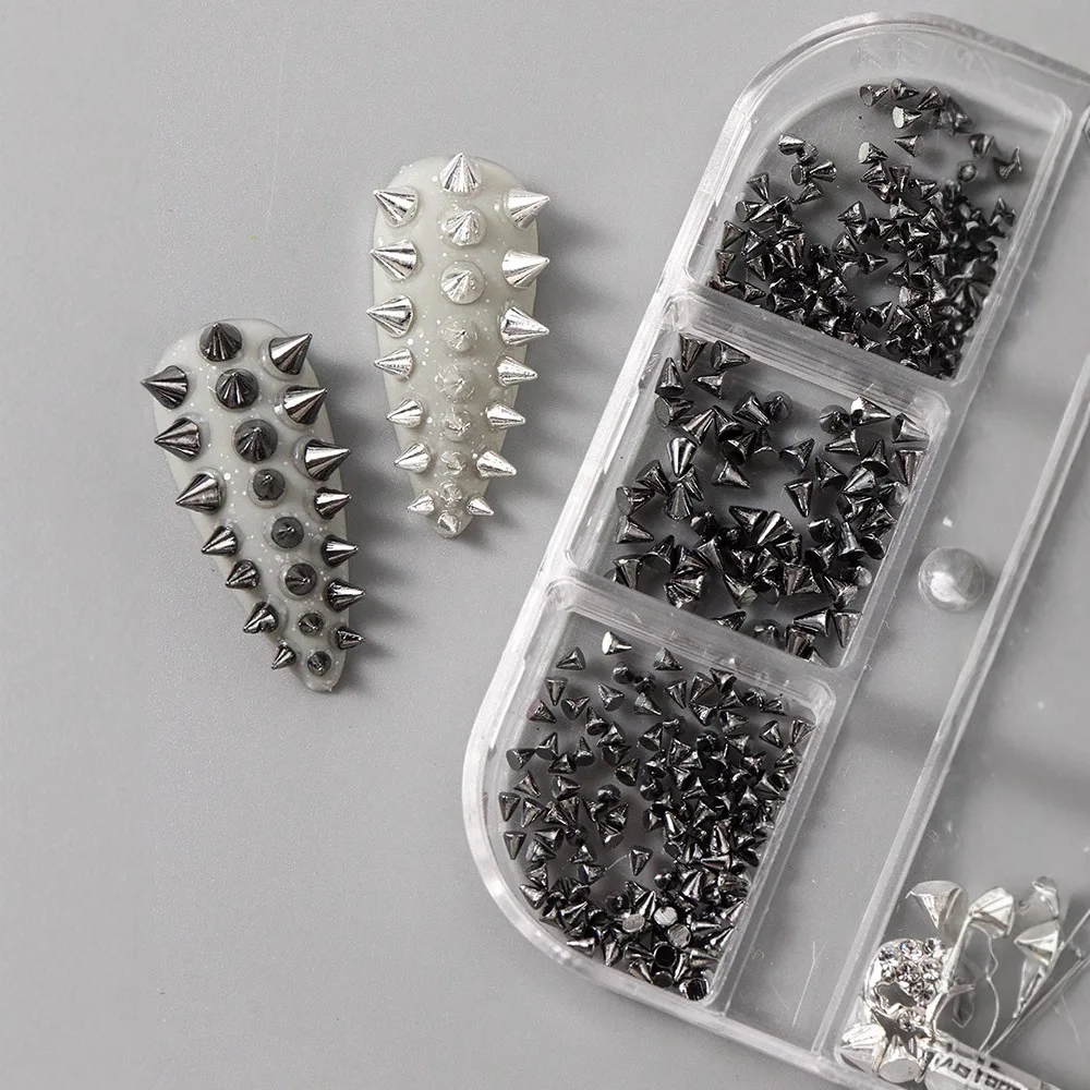 1 상자 3D 미니 금속 펑크 네일 아트 스터드 1.5-3mm 블랙 실버 콘 리벳 네일 매력 혼합 크기 반짝 이는 고딕 네일 보석 DIY 공예