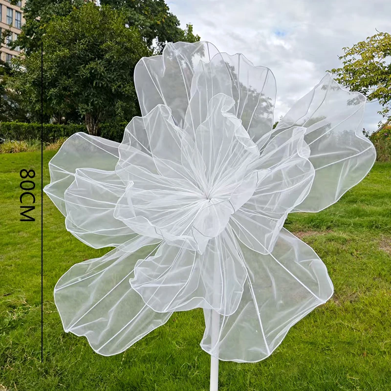 Riesige Kunstblume aus Gaze-Seide, Iris Weiß, Hochzeitssaal-Hintergrunddekoration, Garnblume, Party- und Heimdekoration, Bühnen- und Fenstergestaltung – Detail 6