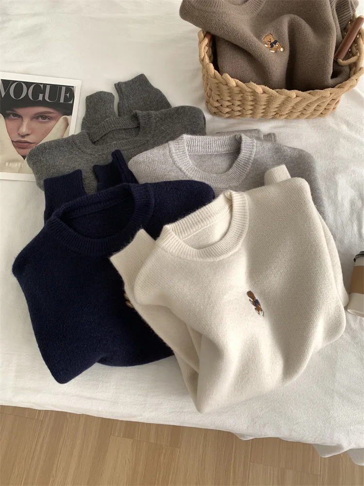 Thick Teddy Bear Embroidered Pullover Sweater Women Loose Gray Long Sleeved Knit Sweater Warm For Autumn