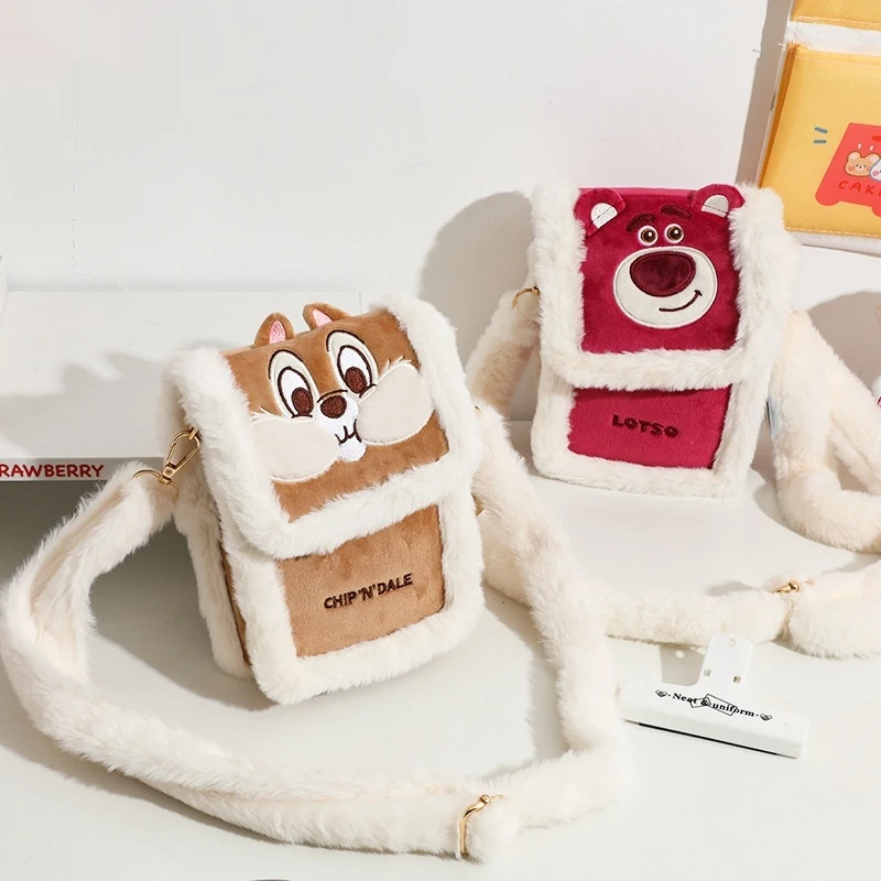 

Disney Authentic Qiqi Plush Bag Strawberry Bear Casual Cute Cartoon Daily Autumn and Winter New Crossbody Bag for Women