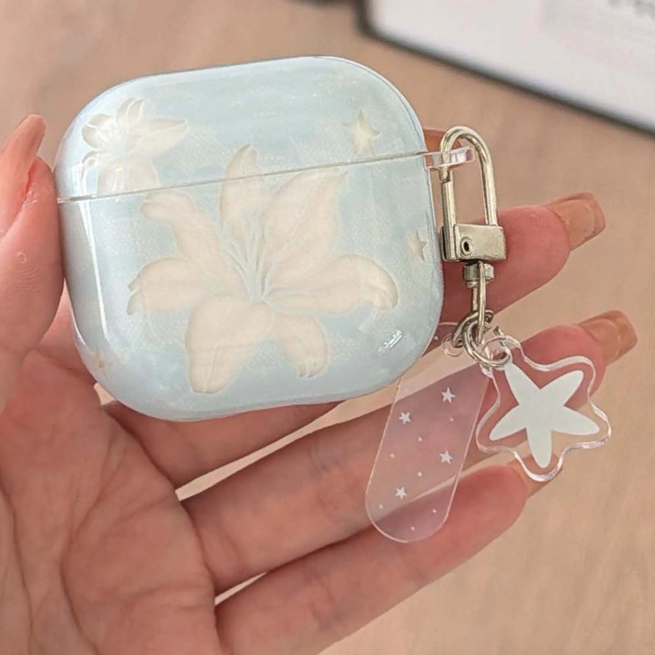 Niedliche Blumen-Bluetooth-Kopfhörerhülle mit kabelloser Ladefunktion für Apple AirPods 4 1 Pro 2nd 3 2 Headset-Cover.