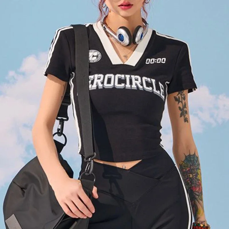 Manga longa/curta com decote em V, moda coreana, t-shirt esportiva