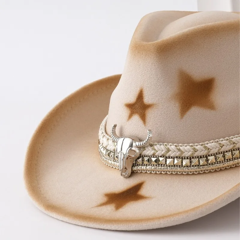 Men's and women's riding hats, classic European and American styles, new designs featuring a bull head decoration, western cowbo
