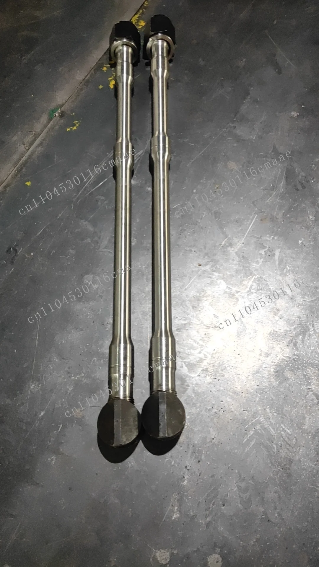Durable SB70 SB81N Hammer Through Bolts for Hammer Side Bolts, Heat Treated with 42CrMo