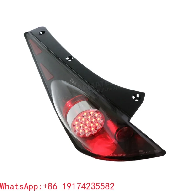 

Hot Selling Taillight Assembly LED Tail Lights Brake Light Turn Signal Red Background for Nissan 350Z 2003 - 2008