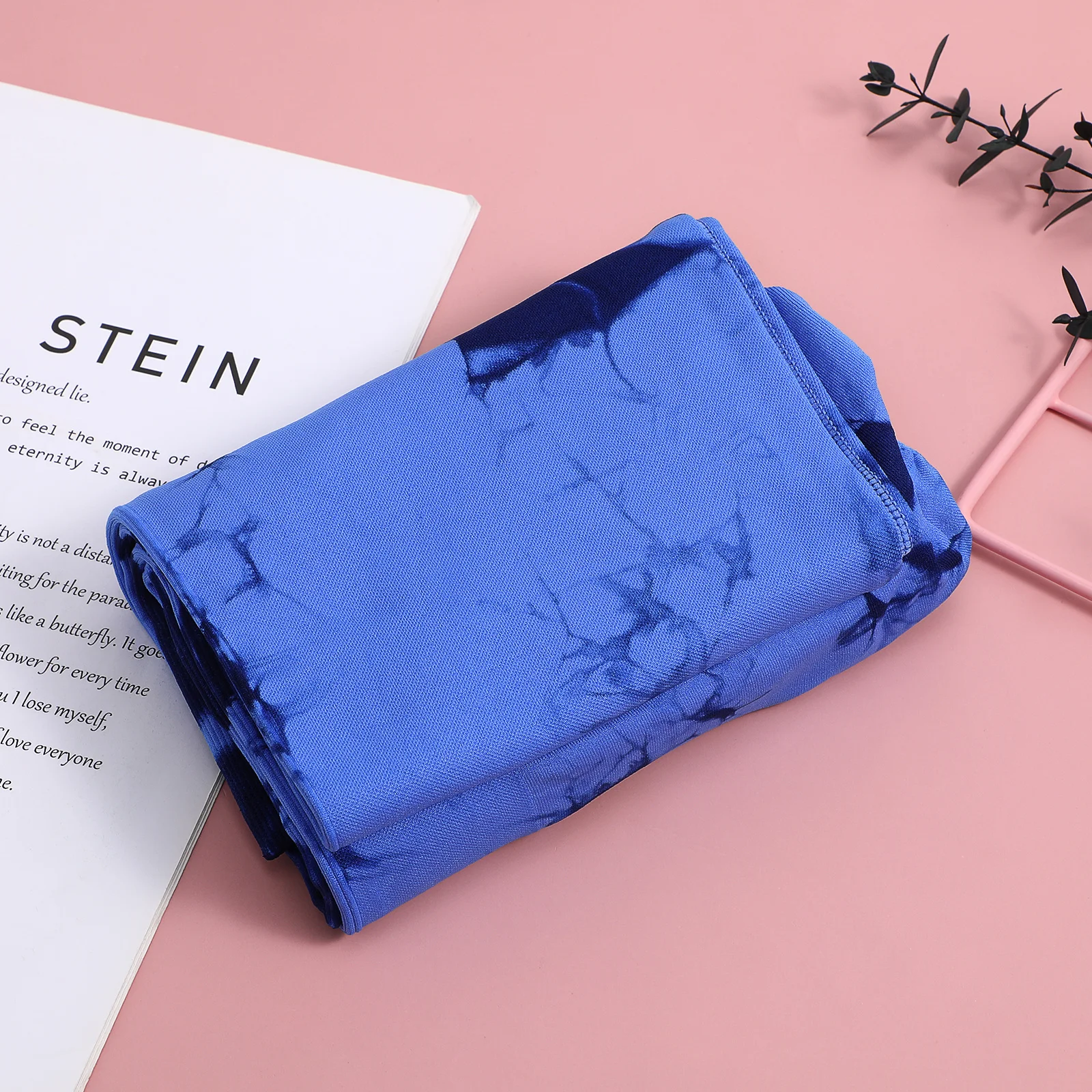 

Women High Waist Yoga Pants Breathable Moisture Wicking Seamless Cutting Stylish Tie Dye Sports Tights Yoga Pants