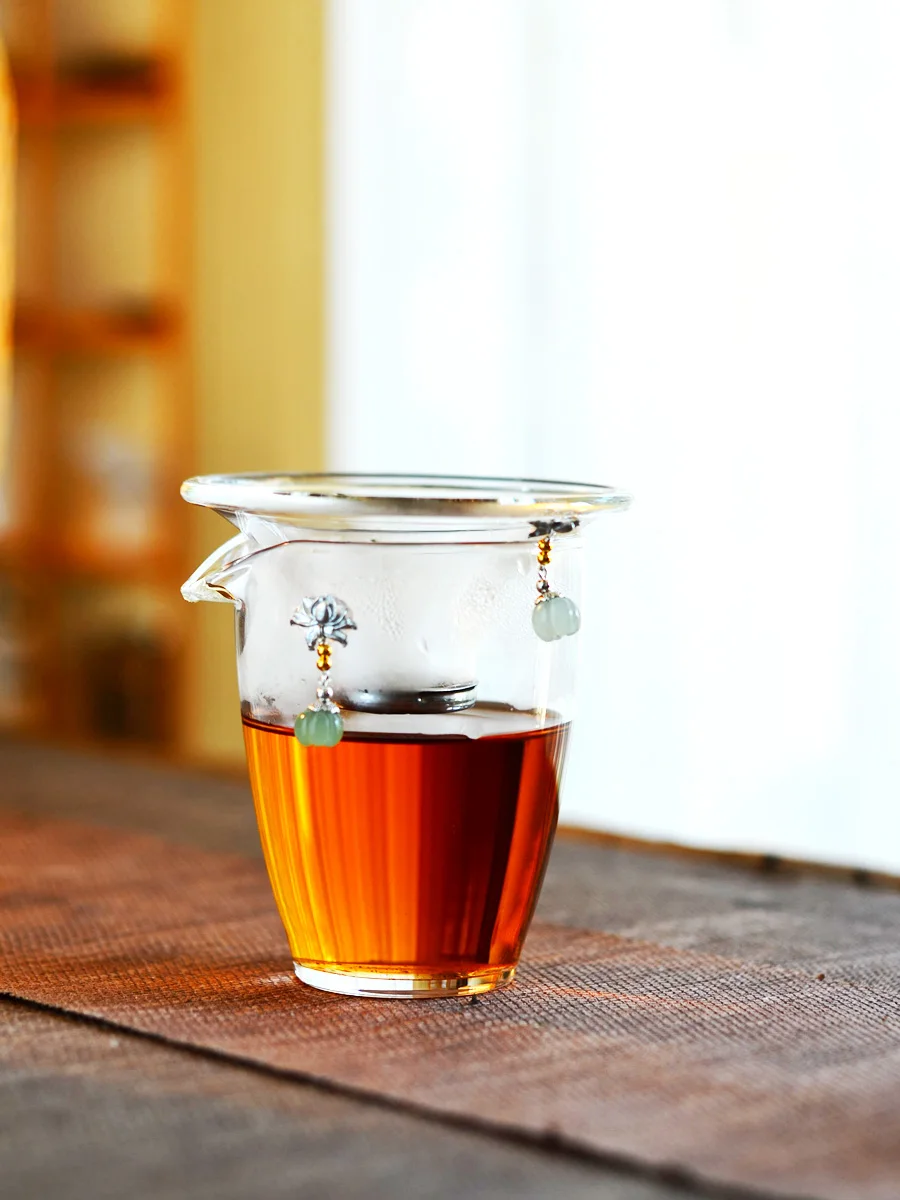 

Heat Resistant Glass Teapot Set Handmade Small Size Tea Strainer Public Cup Creative Personalized Gongfu Tea Set Home Use