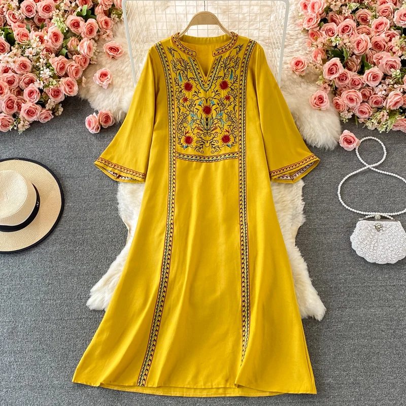 Vestido de Praia de Manga Longa com Decote em V, Estilo Slimming, Cintura Alta, Saia em A com Bordado, Vestido de Verão Estil...