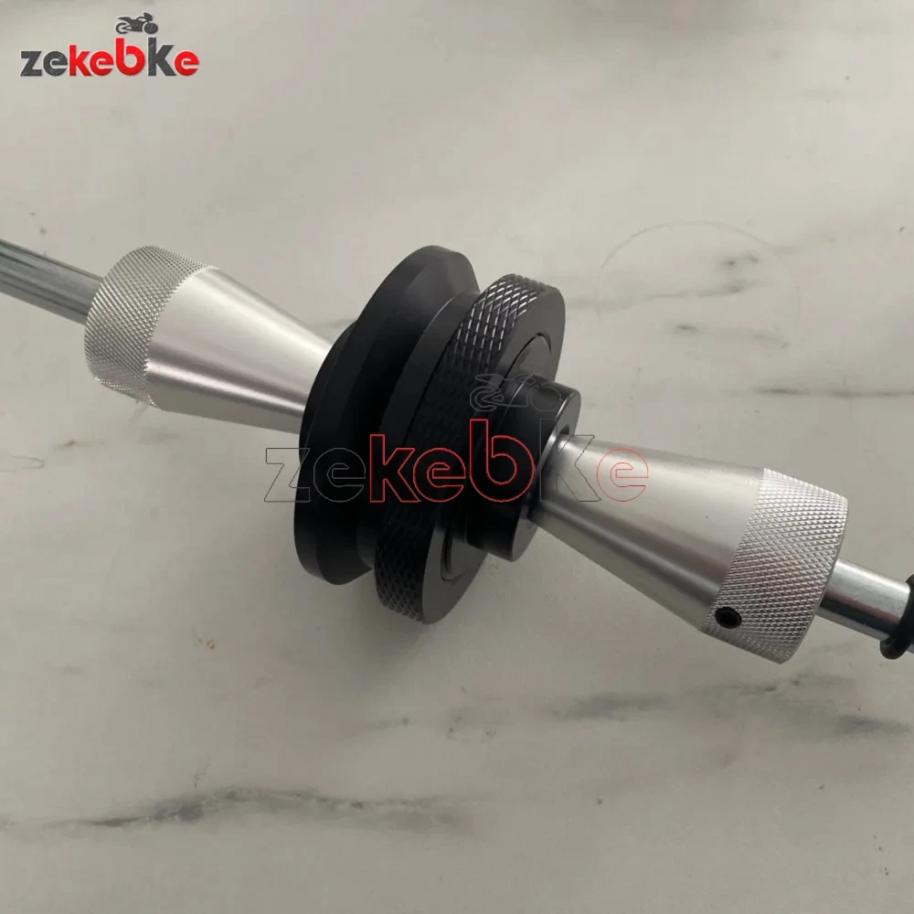 

For BMW R1200GS ADVENTURE LC R1250GS ADVENTURE R1250GS 2014-2015-2024 Motorcycle Accessories Rear Wheel Balancer Adapter Tool