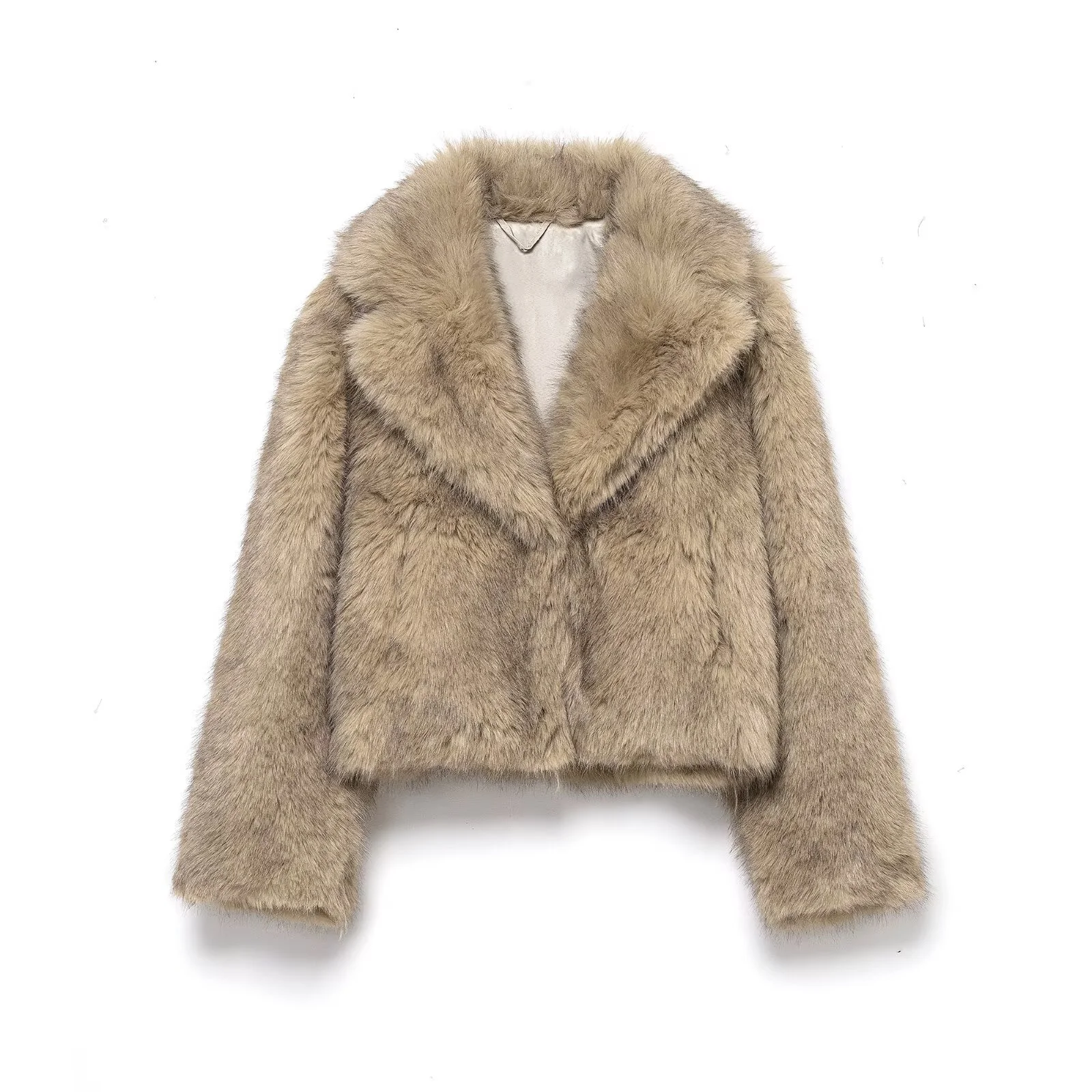 

2025 Winter New Women's Casual Fashion Simple Elegant Lapel Long Sleeve Loose Fur Effect Plush Button Coat