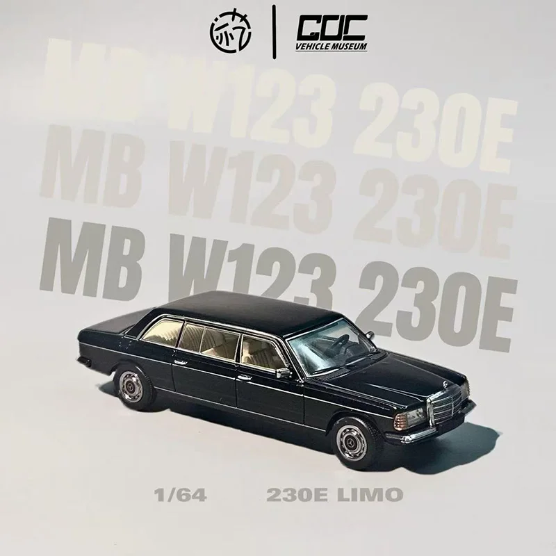 

Коллекционная модель автомобиля GOC&JiYi Diecast 1:64, лимузин 230E W123, из сплава, для демонстрации, украшение, игрушка, подарок