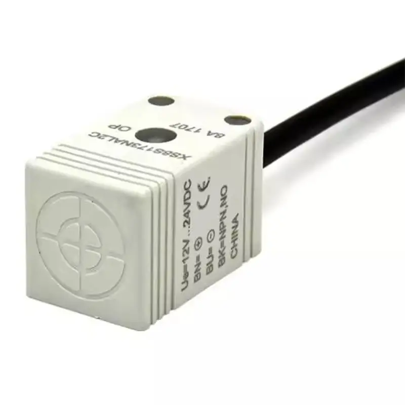 Proximity switch XS8S183NAL2C XS8S173NAL2C NBL2C PAL2C PBL2C 4 sensors