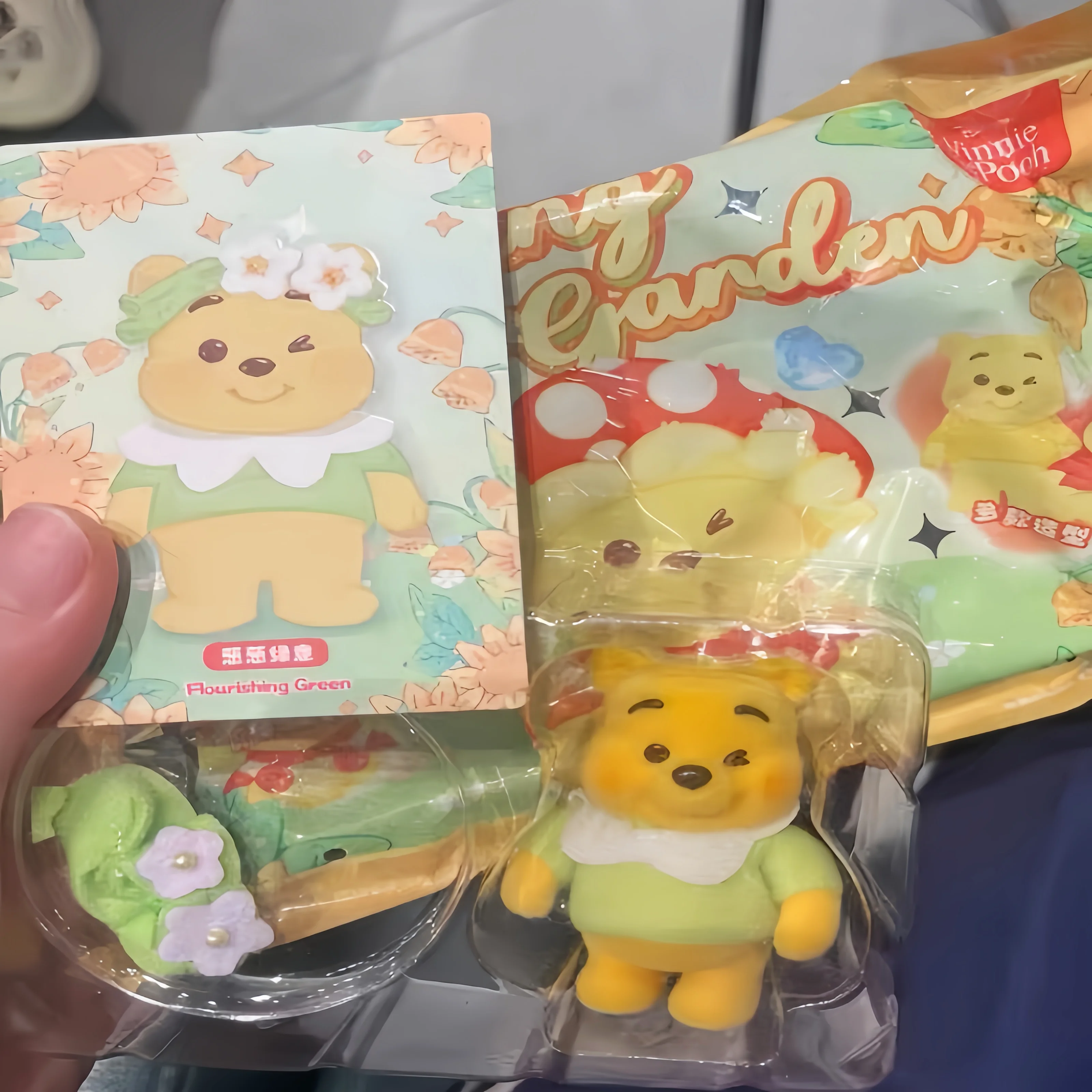 

Горячая оригинальная фигурка Винни Пух Heartbeat Garden слепая коробка серии слепая коробка Kawaii кулон Mystery Box аниме фигурка