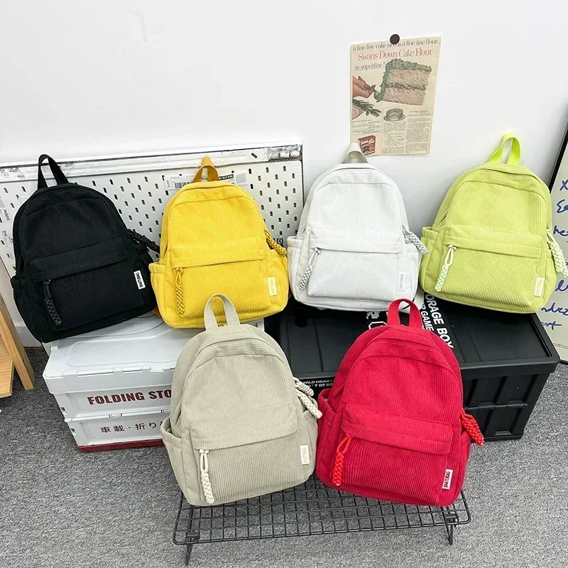 Little Corduroy Backpack Girl New Casual Striped Bag for Autumn/Winter 2024 All Kinds of Forest Schoolbag Ein Modenrucksack.