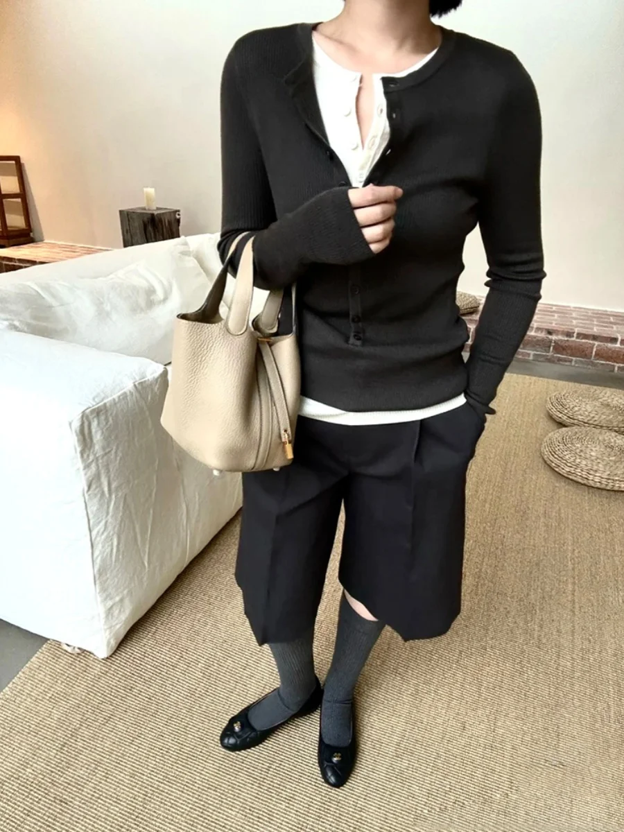 T-shirt femme en tricot coloré à la mode, coupe ajustée, décontracté, vêtement intérieur pour l'automne et l'hiver, élégant