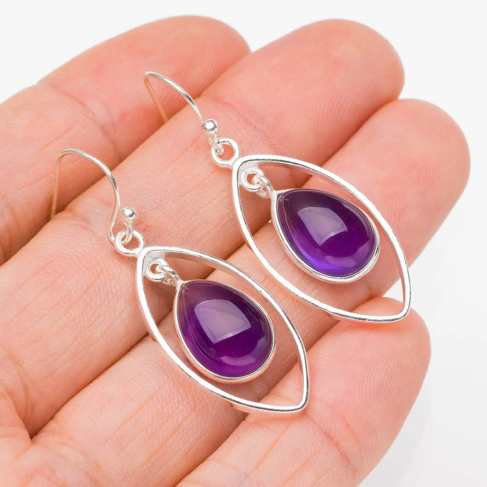 

StarGems® Natural Amethyst Eye Handmade 925 Sterling Silver Earrings 1.75" E6930