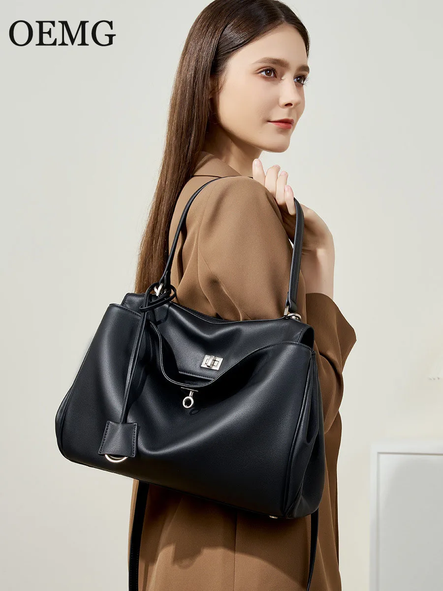 

2025 New Rodeo Kylie Tote Large Capacity Smooth Calfskin Shoulder Tote Lock Commuter Underarm Bag