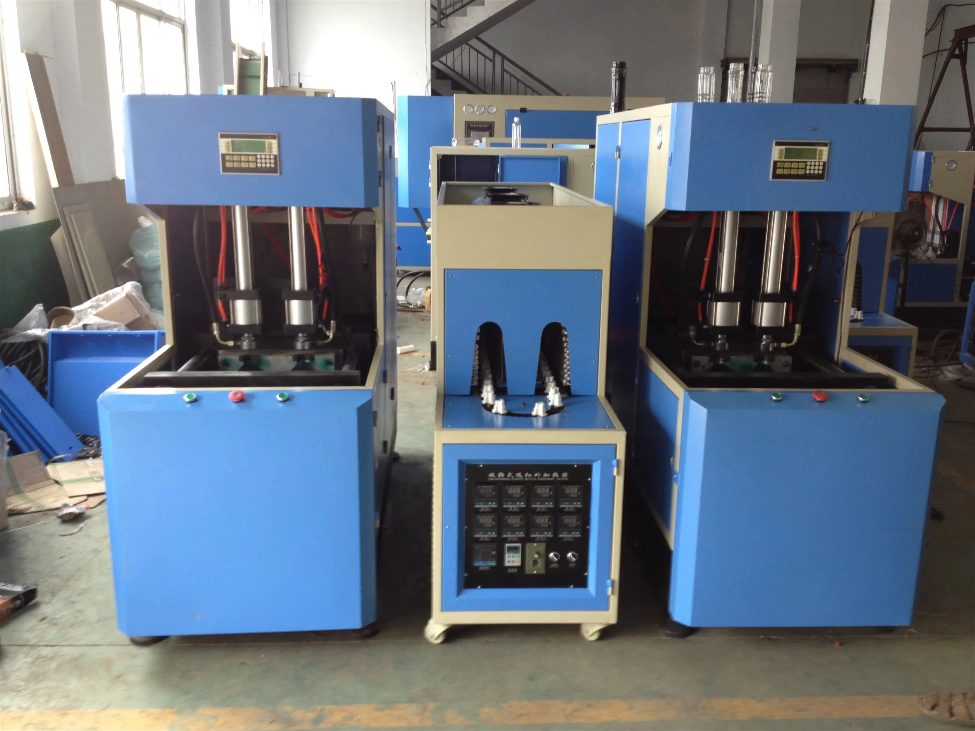 PET Bottle Blowing Machine PLC Touch Screen Control Industrial Plastic Bottle Blowing Machinery