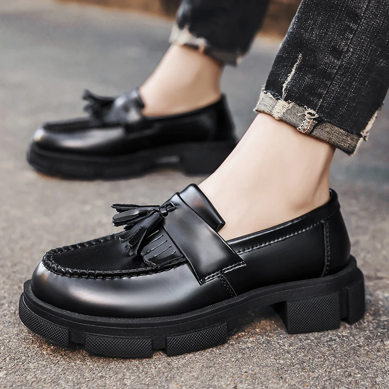 2024 Men Casual Leather Shoes Brand Moccasin Oxfords Driving Shoe Men Loafers Moccasins Dress Shoes For Men Italian Tassel Shoes