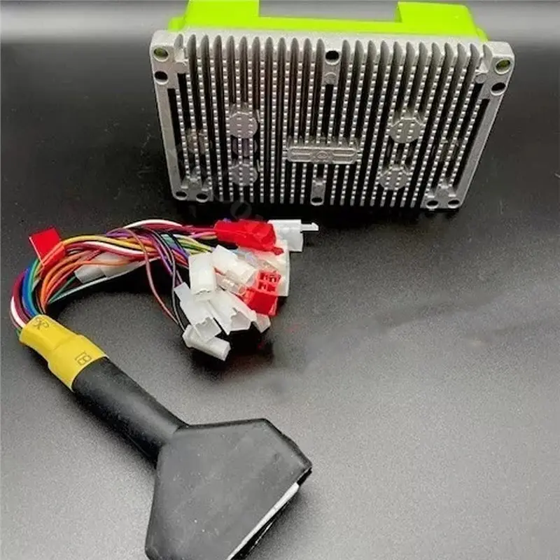 

Контроллер двигателя Fardriver ND72300 72В/300А E-Sine Wave, совместимый с электромотоциклами, 400-3000Вт