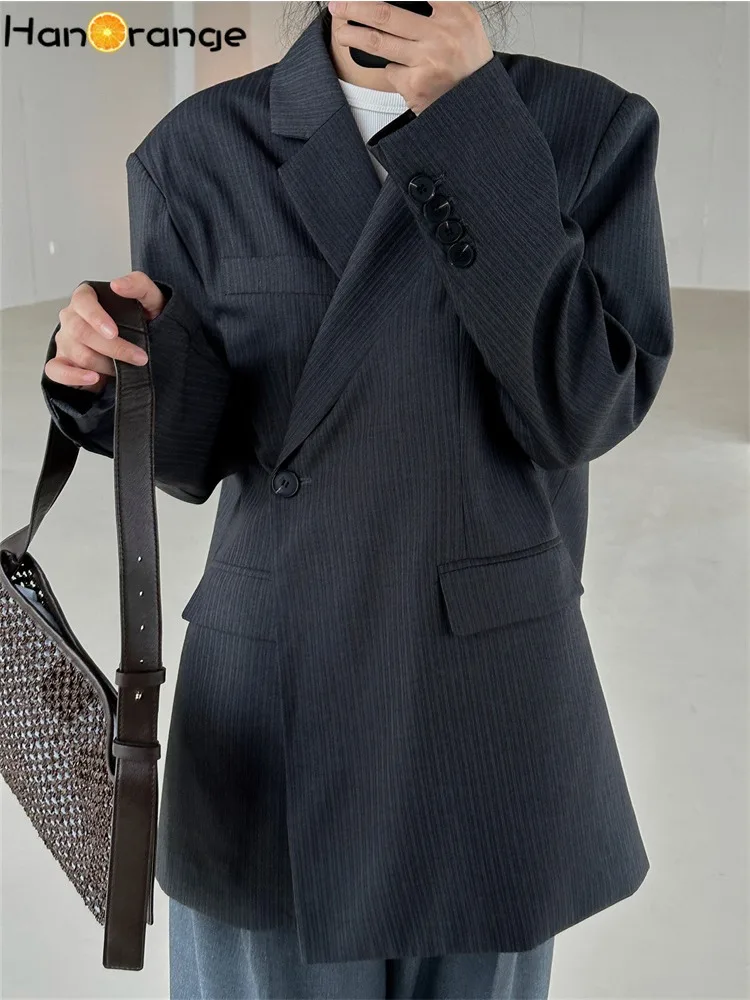 HanOrange 2024 Spring Diagonal Buckle Stripe Blazer Jacket Loose Silhouette Back Split Casual Suit Coat Female Gray